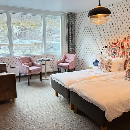 Union & Hotel 4*