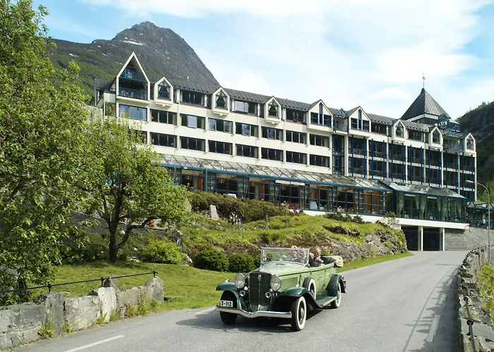 Union Bad & מלון