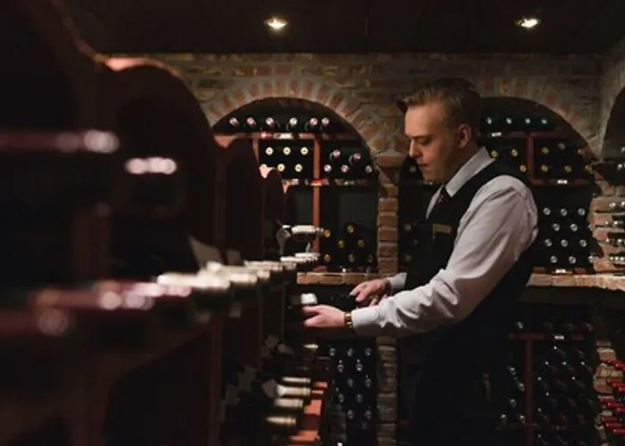 Union Bad & מלון