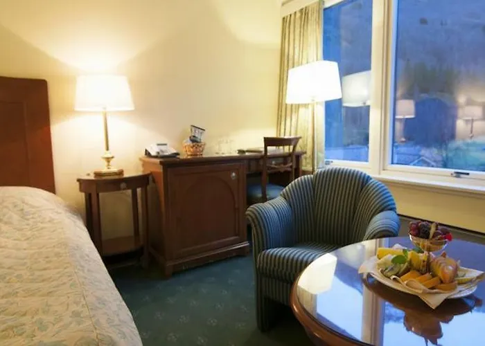 Union Bad & 4* גרינגר